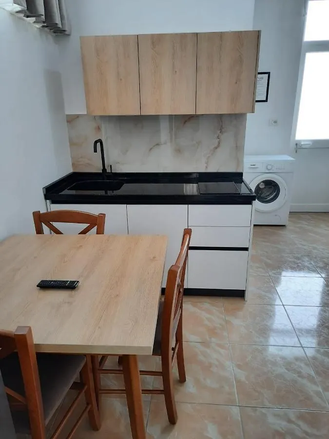 Vila Pushimi Regis Velipojë