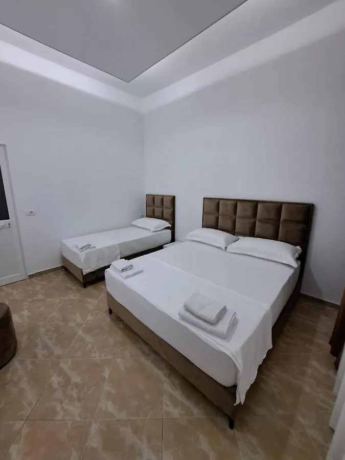 Vila Pushimi Regis Velipojë